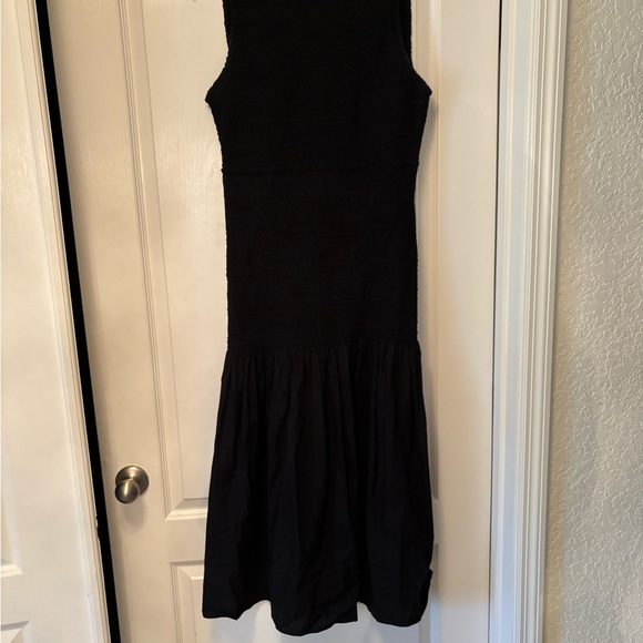 J Crew Size Medium Smocked Drop-waist Dress in Cotton Poplin - Picture 5 of 8